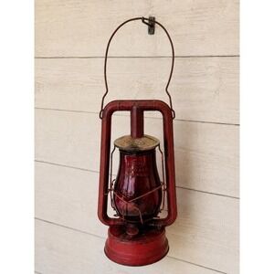 Vintage Dietz Lantern HY-LO With Red Dietz Fitzall Globe New York
